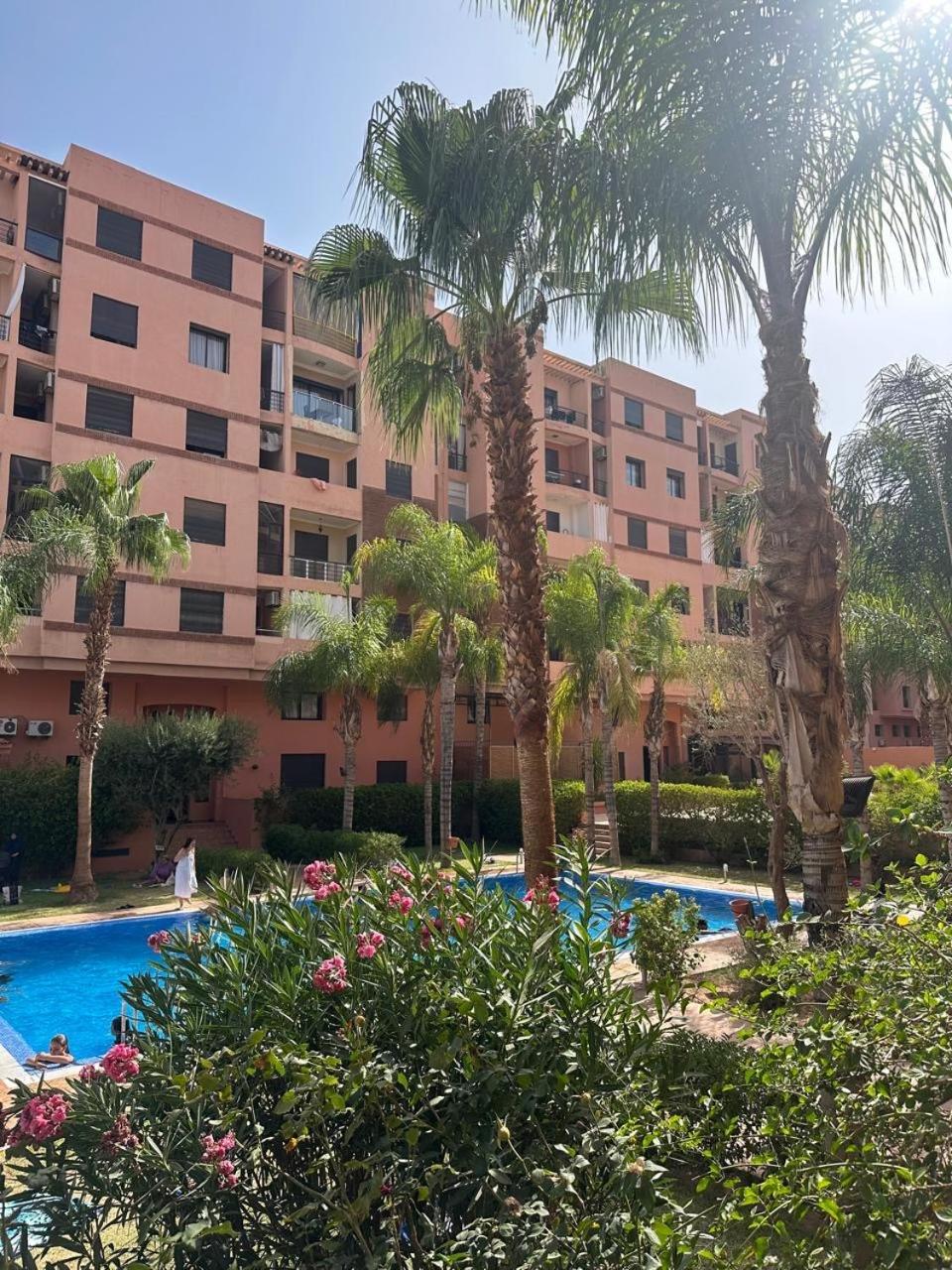מרקש Luxury Duplex For Rent Suites,Terrace,Swimimg Pool מראה חיצוני תמונה